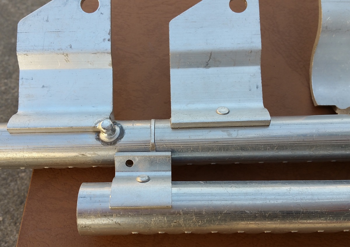 支架壓板鉚接或點(diǎn)焊式集流管組件